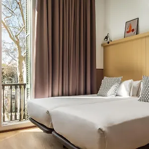 2* Pensjonat Bypillow Ramblas (adults Only)